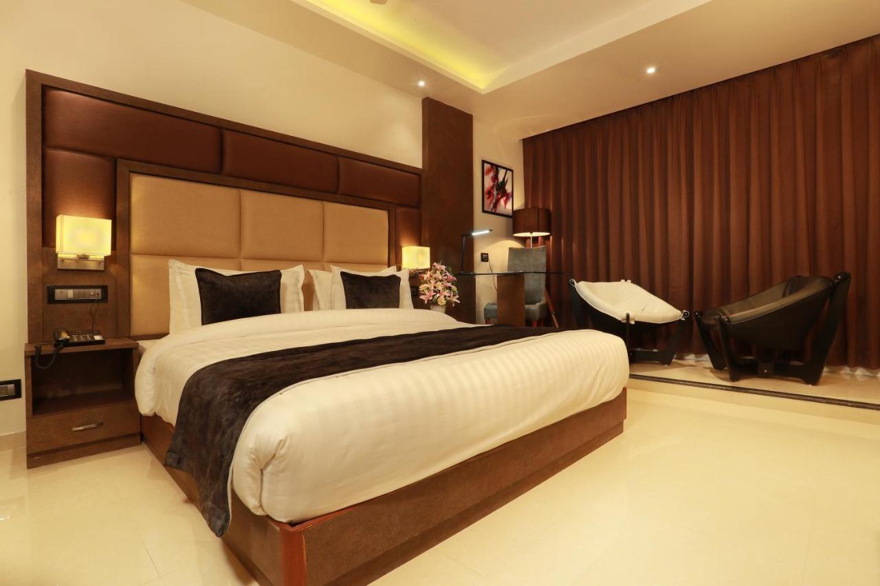 Aura One Hotel Kochi المظهر الخارجي الصورة