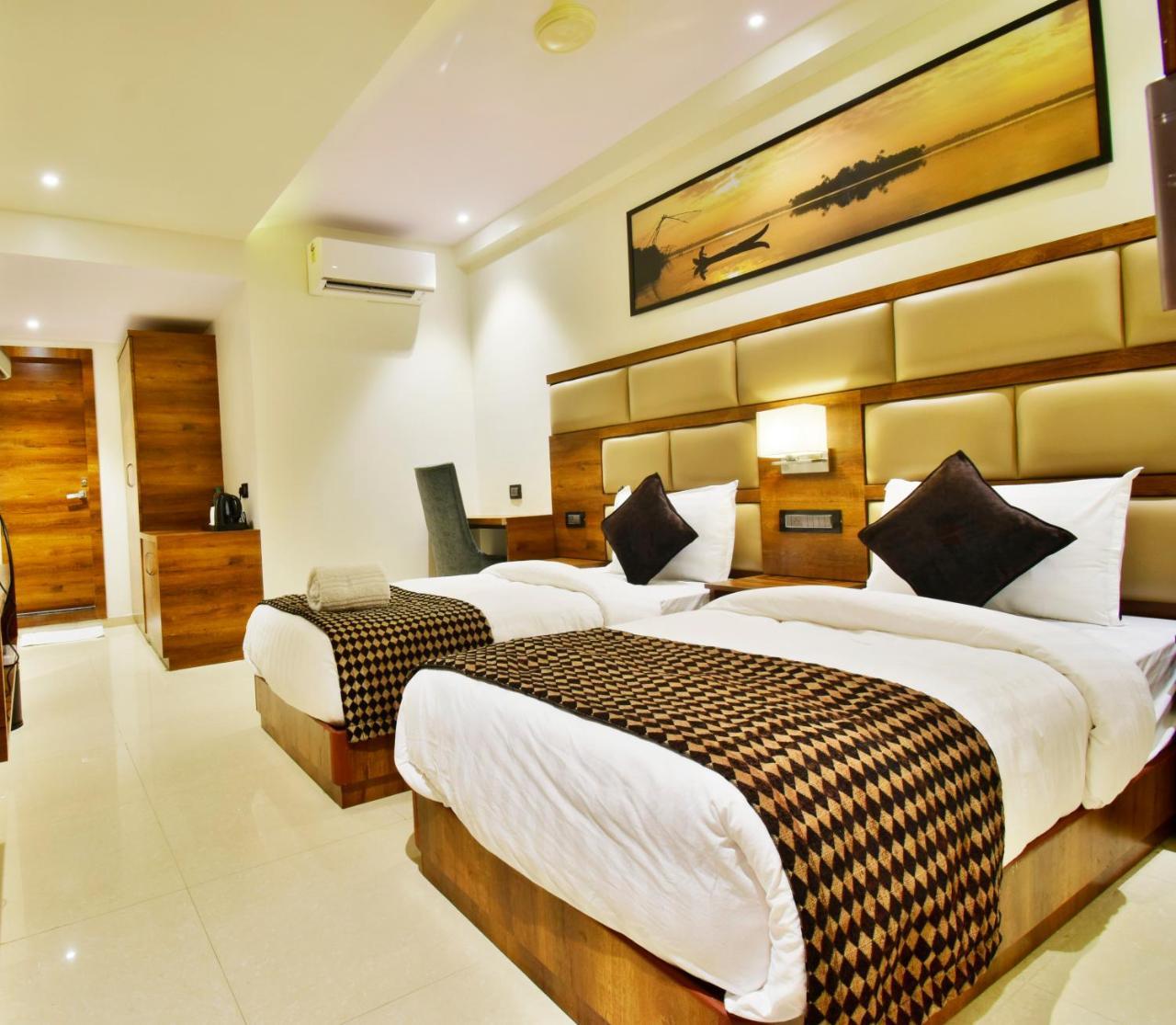Aura One Hotel Kochi المظهر الخارجي الصورة