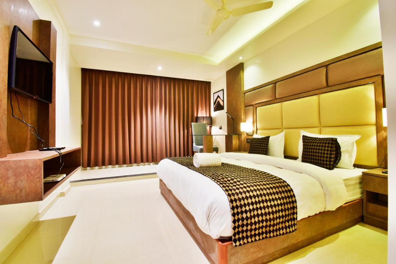 Aura One Hotel Kochi المظهر الخارجي الصورة