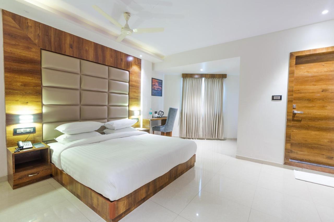 Aura One Hotel Kochi المظهر الخارجي الصورة