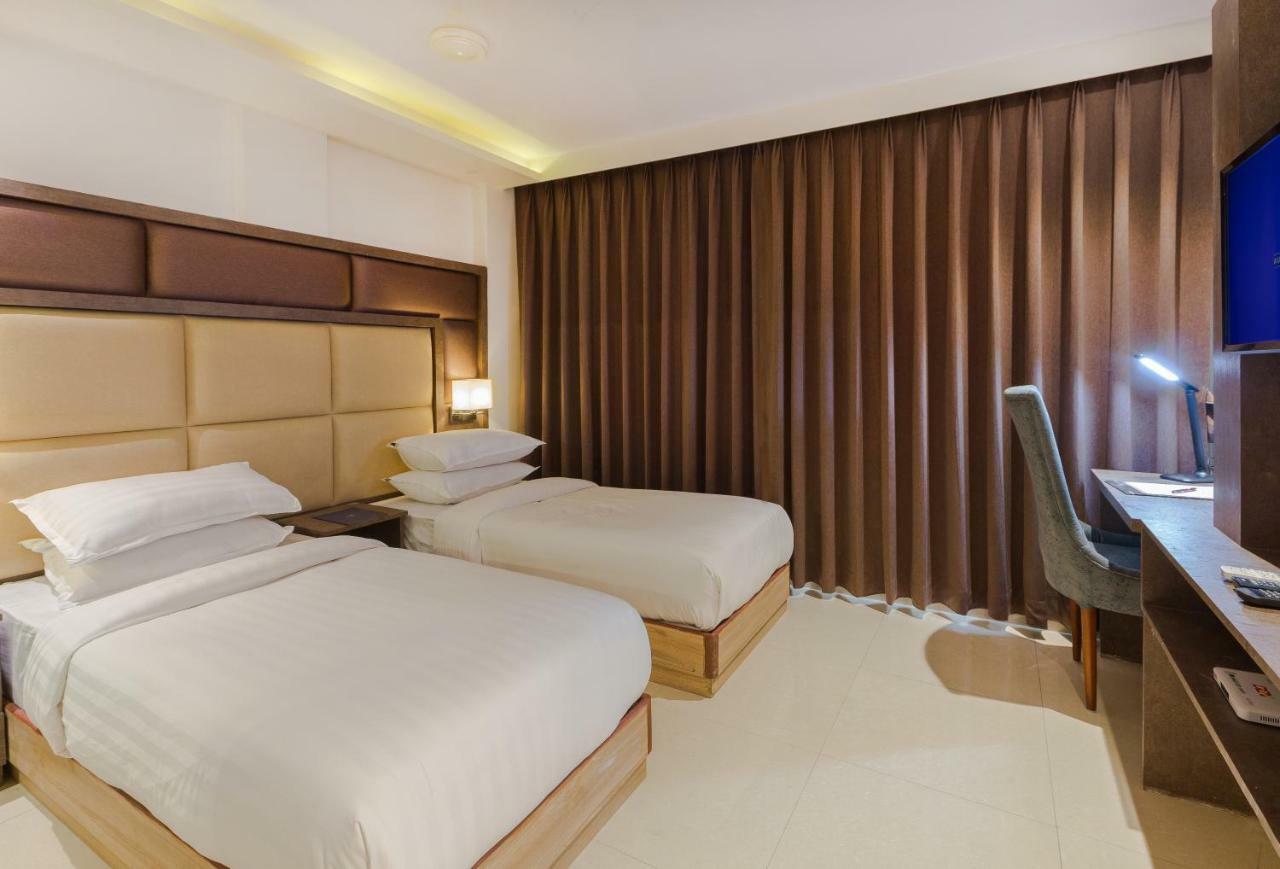 Aura One Hotel Kochi المظهر الخارجي الصورة